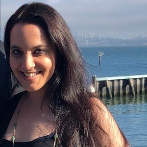 Meet your Posher, Sandhya